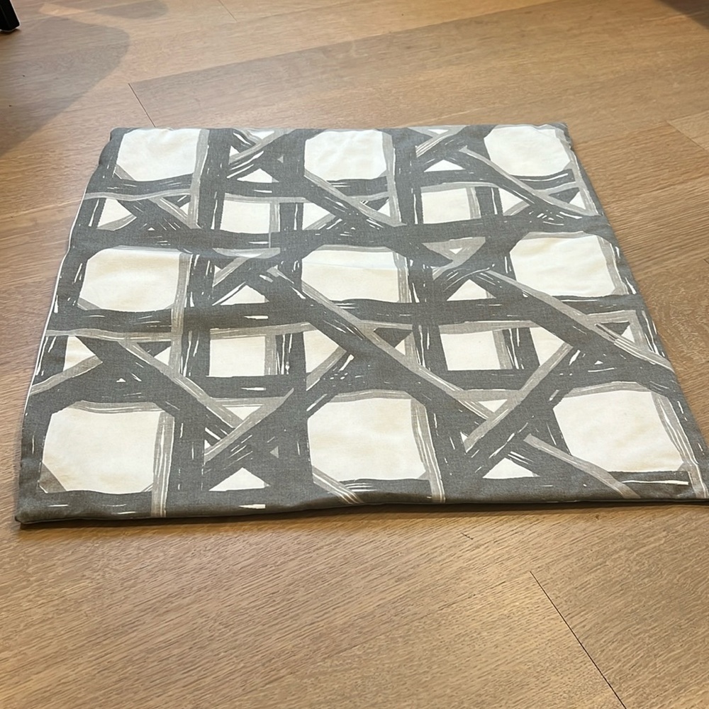 Serena and Lily pillow cover